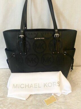 Like New Michael Kors Black Voyager Perforated Large Tote Bag